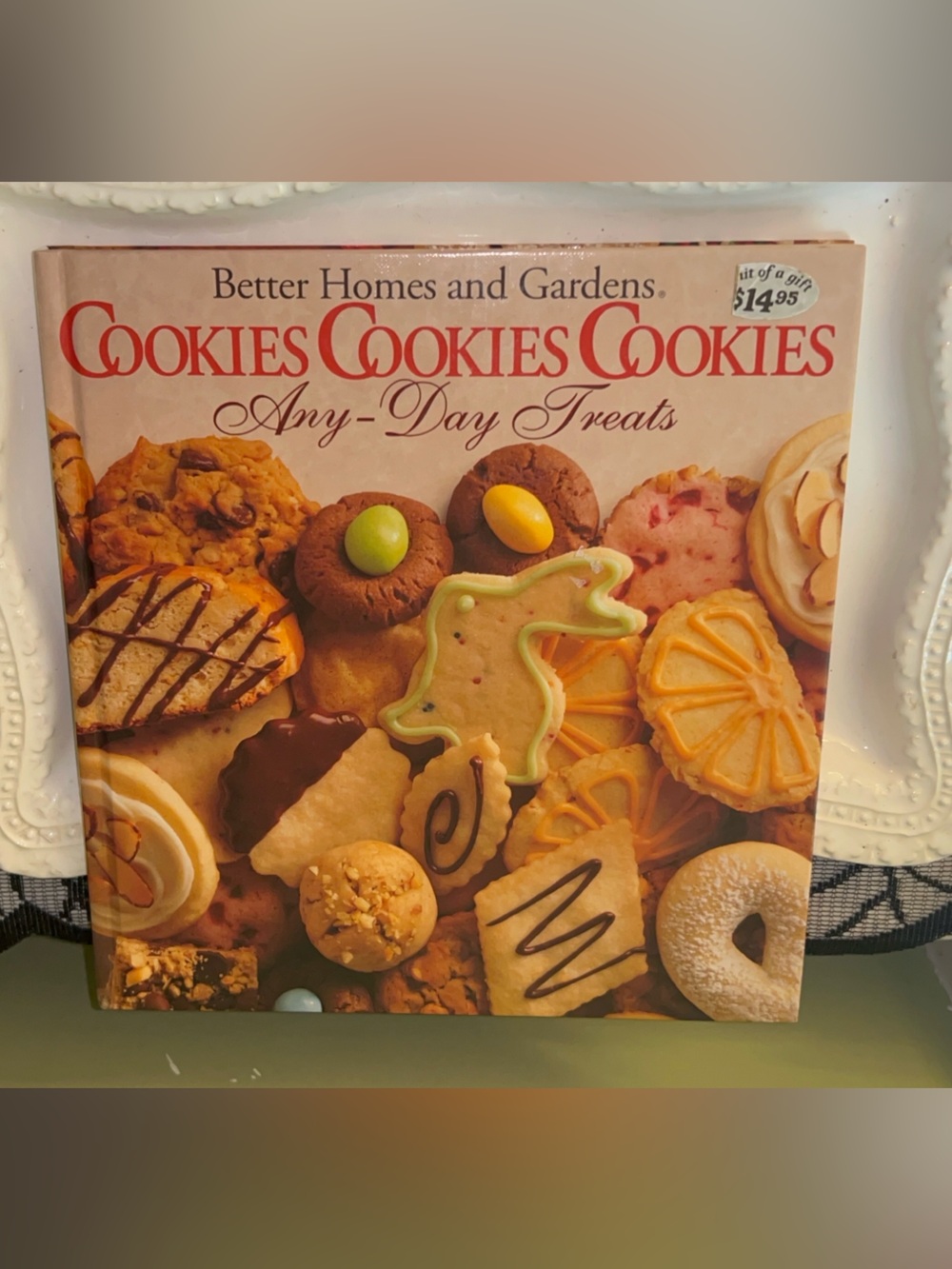 Better Homes and Gardens Cookies Any-Day Treats Cookbook 1992 edition